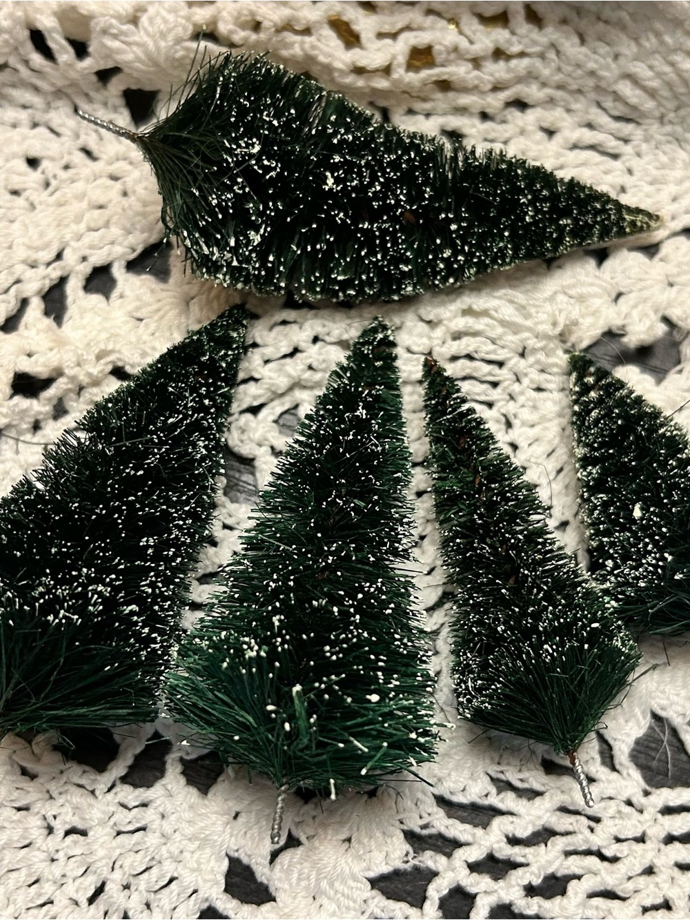 Bottle Brush Mini Christmas Trees - Green (Set of 5)